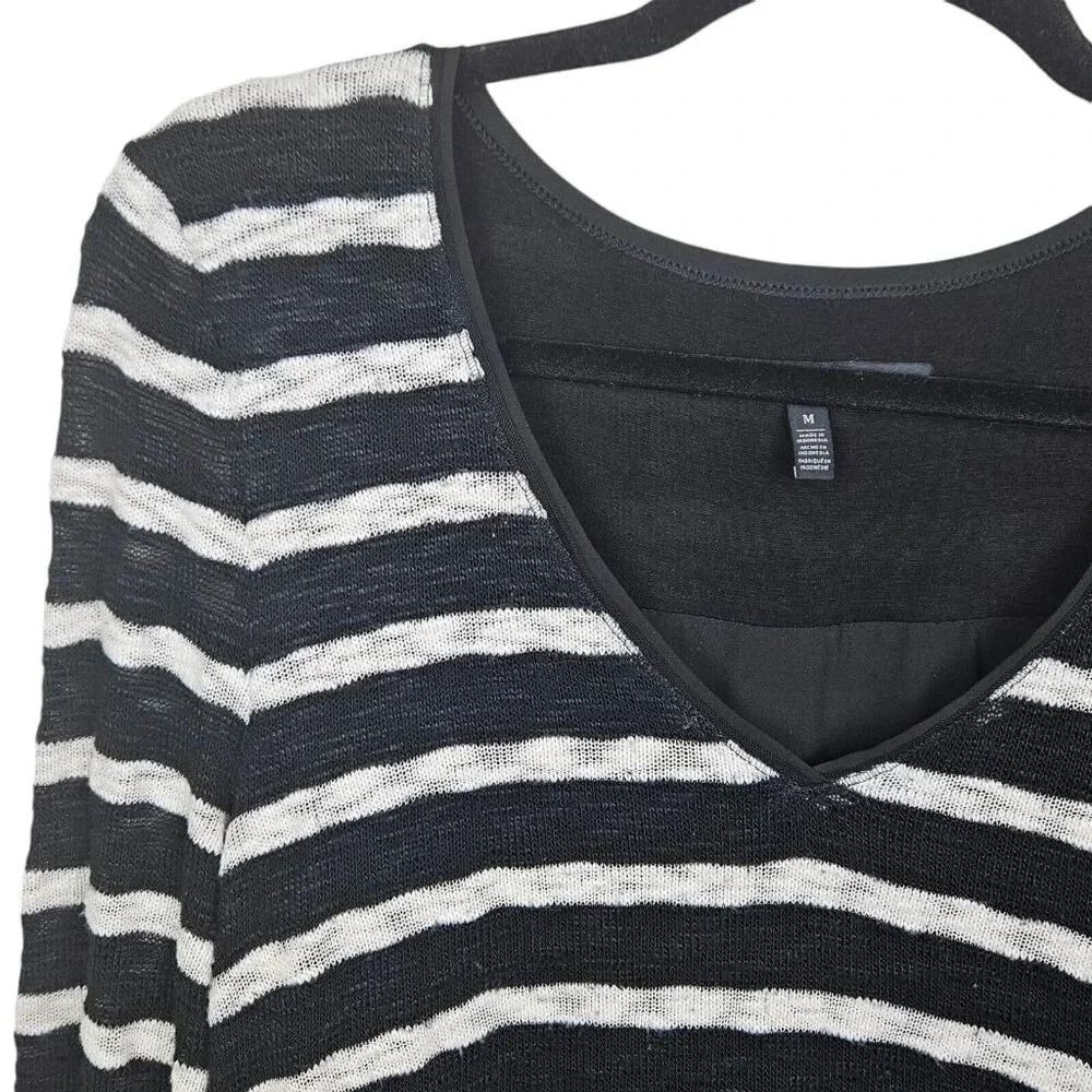 White‎ House Black Market Long Sleeve V Neck Striped Sweater Lace Size Medium
